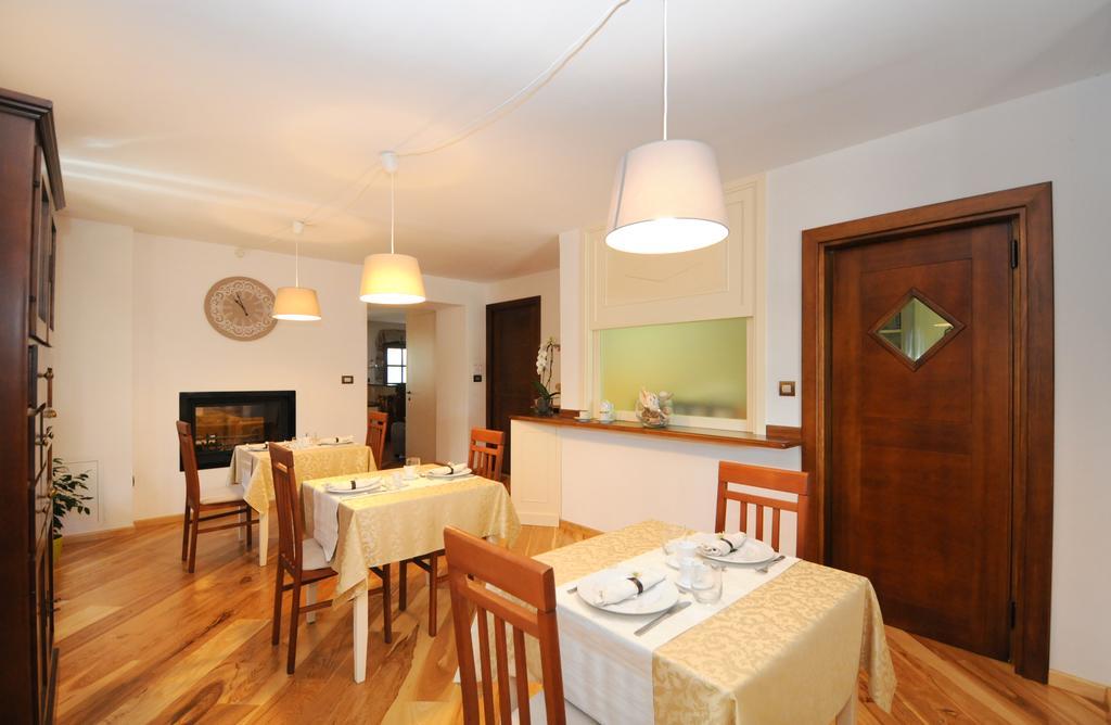 Bed & Breakfast Korta Gira Buici  Luaran gambar