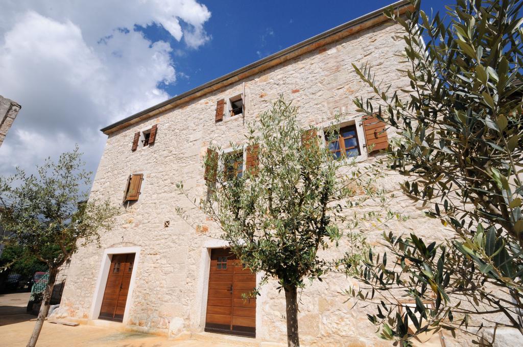 Bed & Breakfast Korta Gira Buici  Luaran gambar